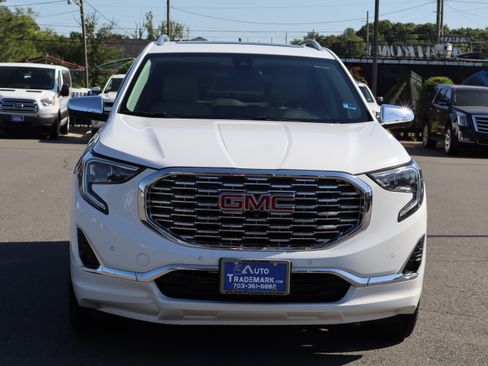 Used 2019 GMC Terrain AWD Denali image 3
