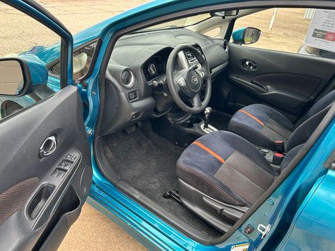 Used 2016 Nissan Versa Note SR FWD image 4