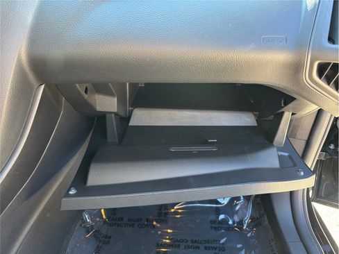 Used 2015 Ford Focus SE image 32