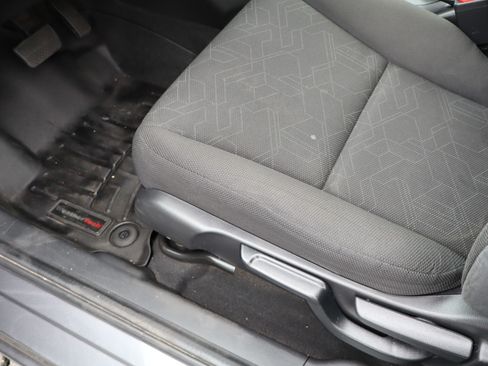 Used 2016 Honda Fit EX image 16