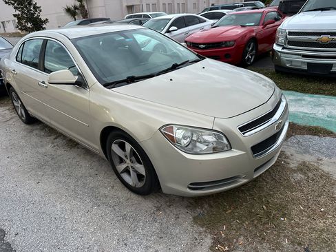 Used 2012 Chevrolet Malibu LT image 1