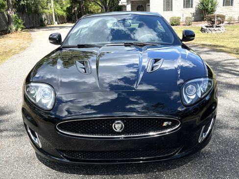Used 2013 Jaguar XK R RWD image 8