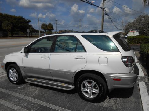 Used 2002 Lexus RX 300 image 3