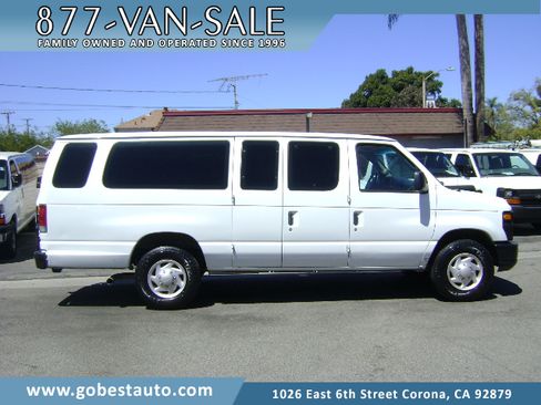 Used 2008 Ford E-350 and Econoline 350 Extended Wagon Super Duty RWD image 1