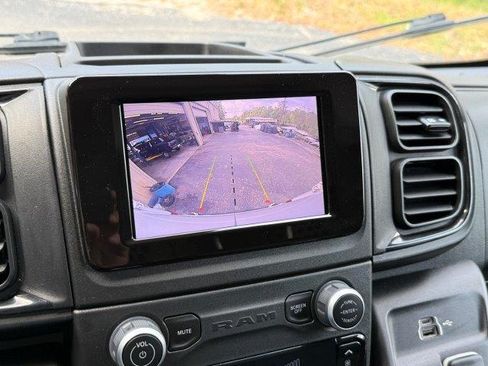 Used 2024 RAM ProMaster 2500 image 22