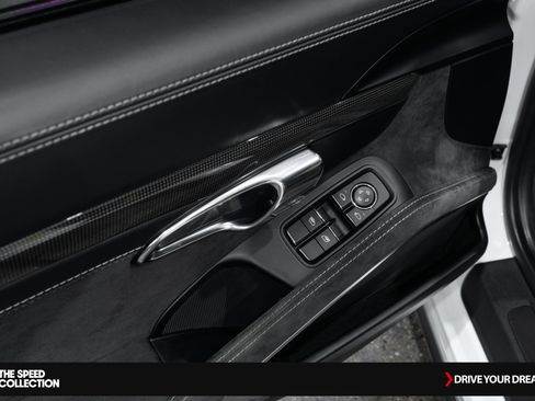 Used 2018 Porsche 911 GT3 image 10