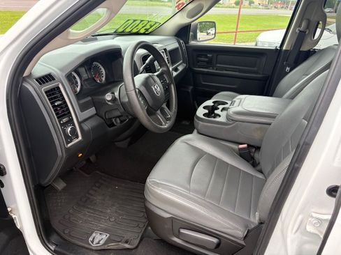 Used 2015 RAM 1500 ST AWD/4WD image 6