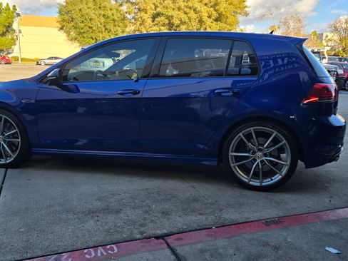 Used 2017 Volkswagen Golf R 20th Anniversary Edition image 14