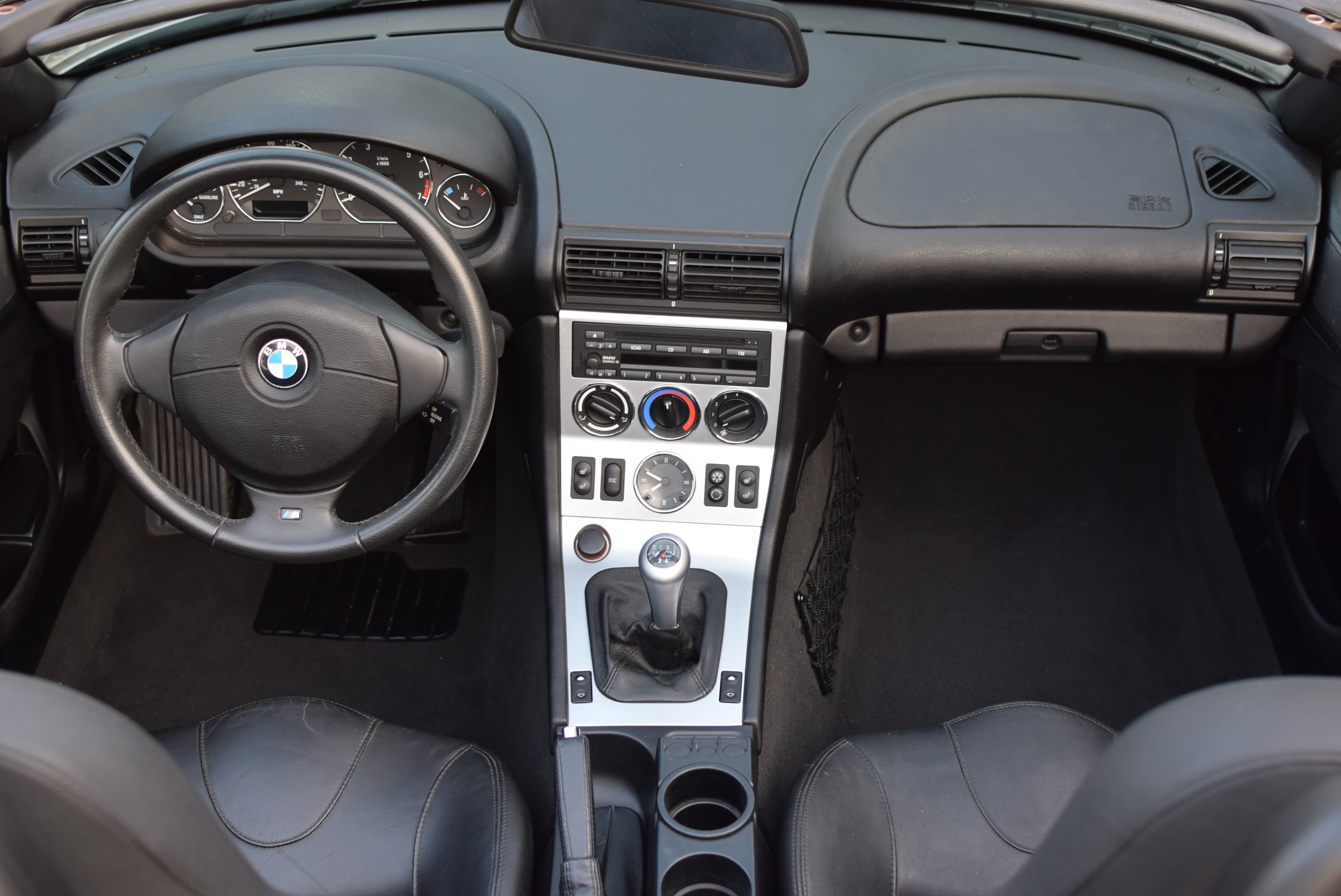 Used 2001 BMW Z3 3.0i RWD image 55