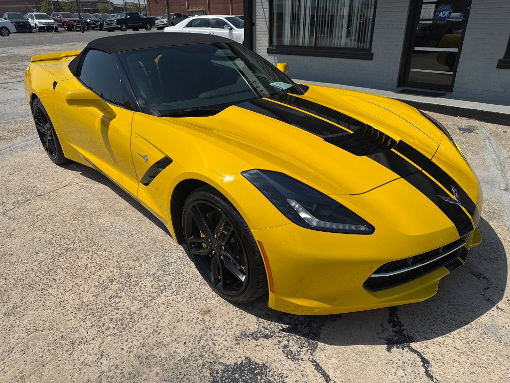 Used 2014 Chevrolet Corvette Stingray Convertible w/ 2LT Preferred Equipment Group RWD image 3