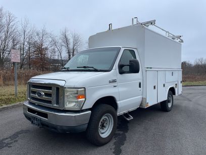 Used 2012 Ford E-350 and Econoline 350