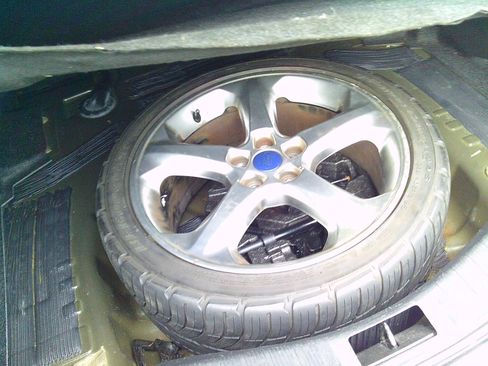 Used 2013 Ford Fusion SE FWD image 12