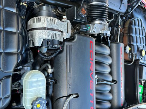 Used 2001 Chevrolet Corvette image 15