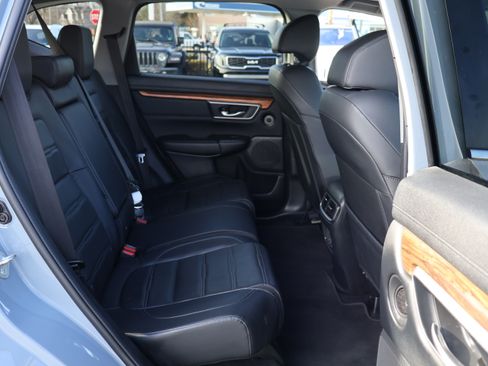 Used 2020 Honda CR-V Touring image 14