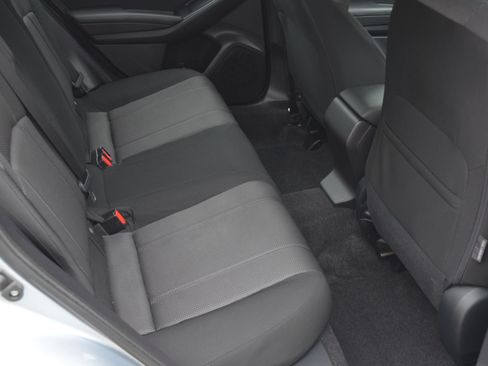 Used 2018 Subaru Impreza 2.0i image 12