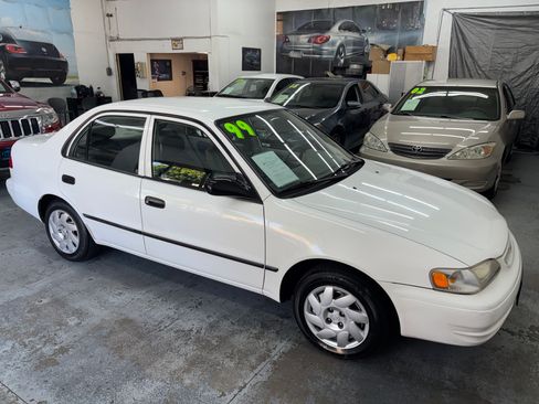 Used 1999 Toyota Corolla VE image 8