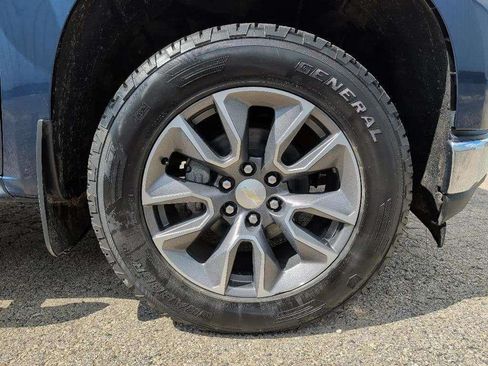Used 2020 Chevrolet Silverado 1500 4x4 Crew Cab LT image 22