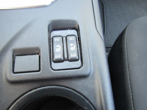 Used 2019 Subaru Impreza 2.0i Sport Premium image 21