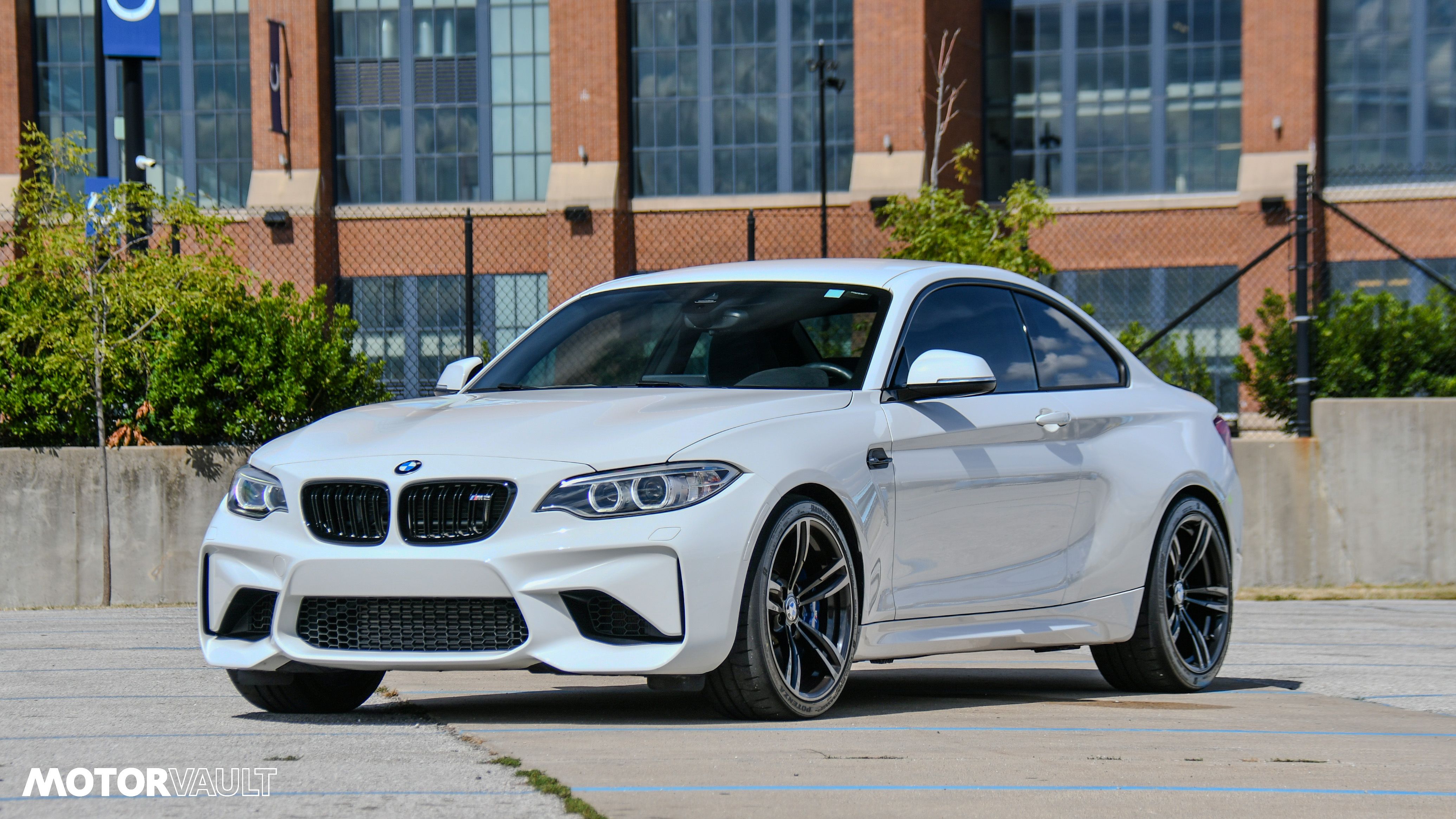 Used 2017 BMW M2 RWD image 1