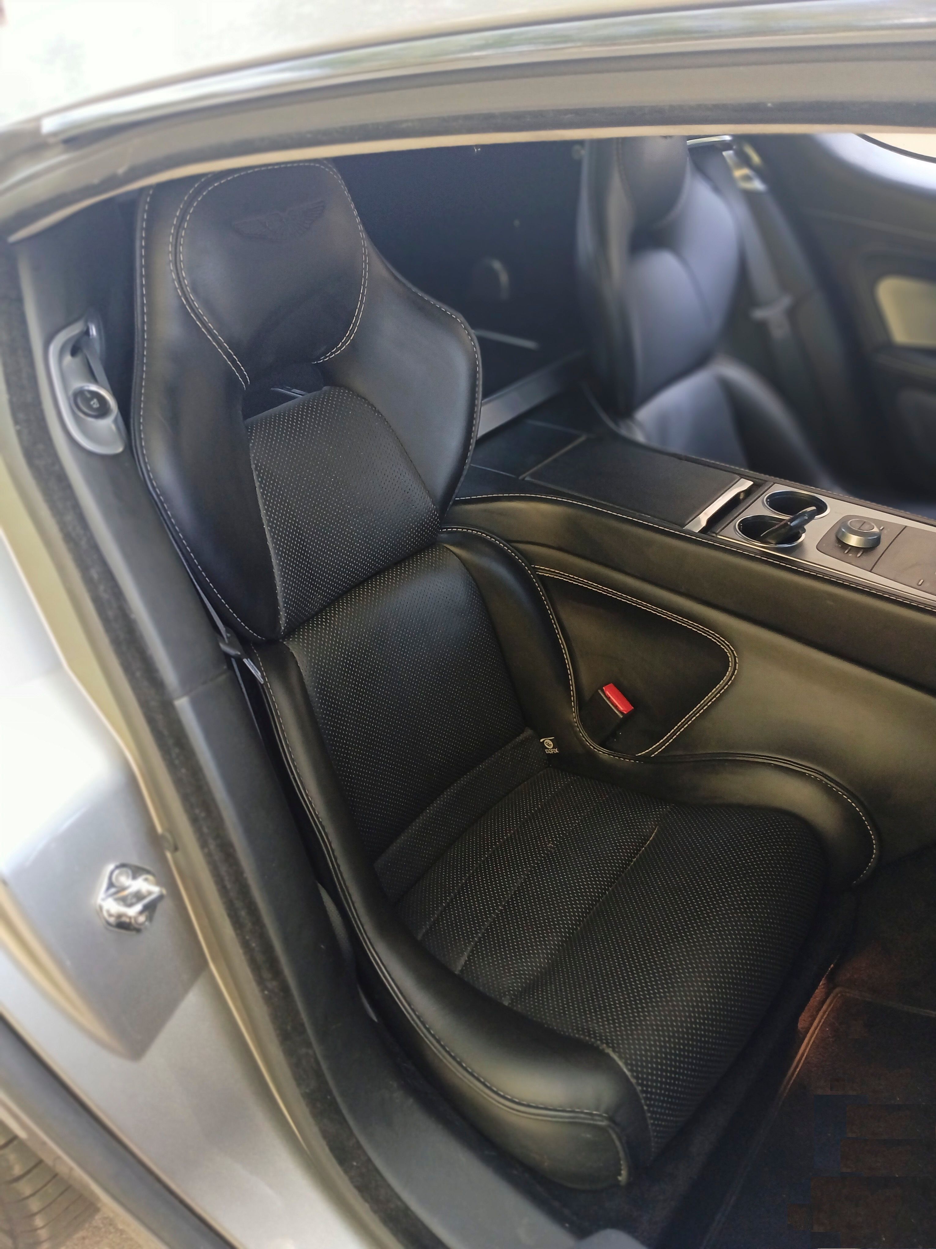 Used 2012 Aston Martin Rapide Luxe RWD image 7