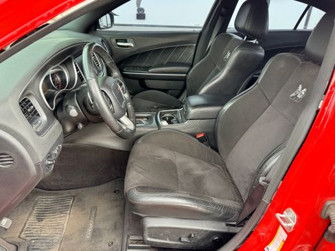 Used 2017 Dodge Charger R/T Scat Pack image 5