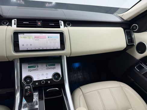 Used 2020 Land Rover Range Rover Sport HSE image 23
