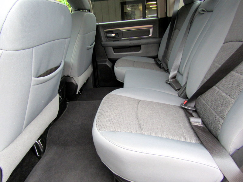 Used 2015 RAM 2500 4x4 Crew Cab Big Horn image 23