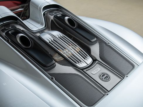 Used 2015 Porsche 918 Spyder AWD/4WD image 76
