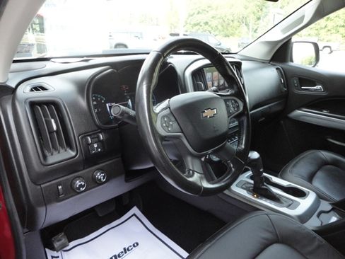 Used 2018 Chevrolet Colorado 4x4 Crew Cab ZR2 image 16