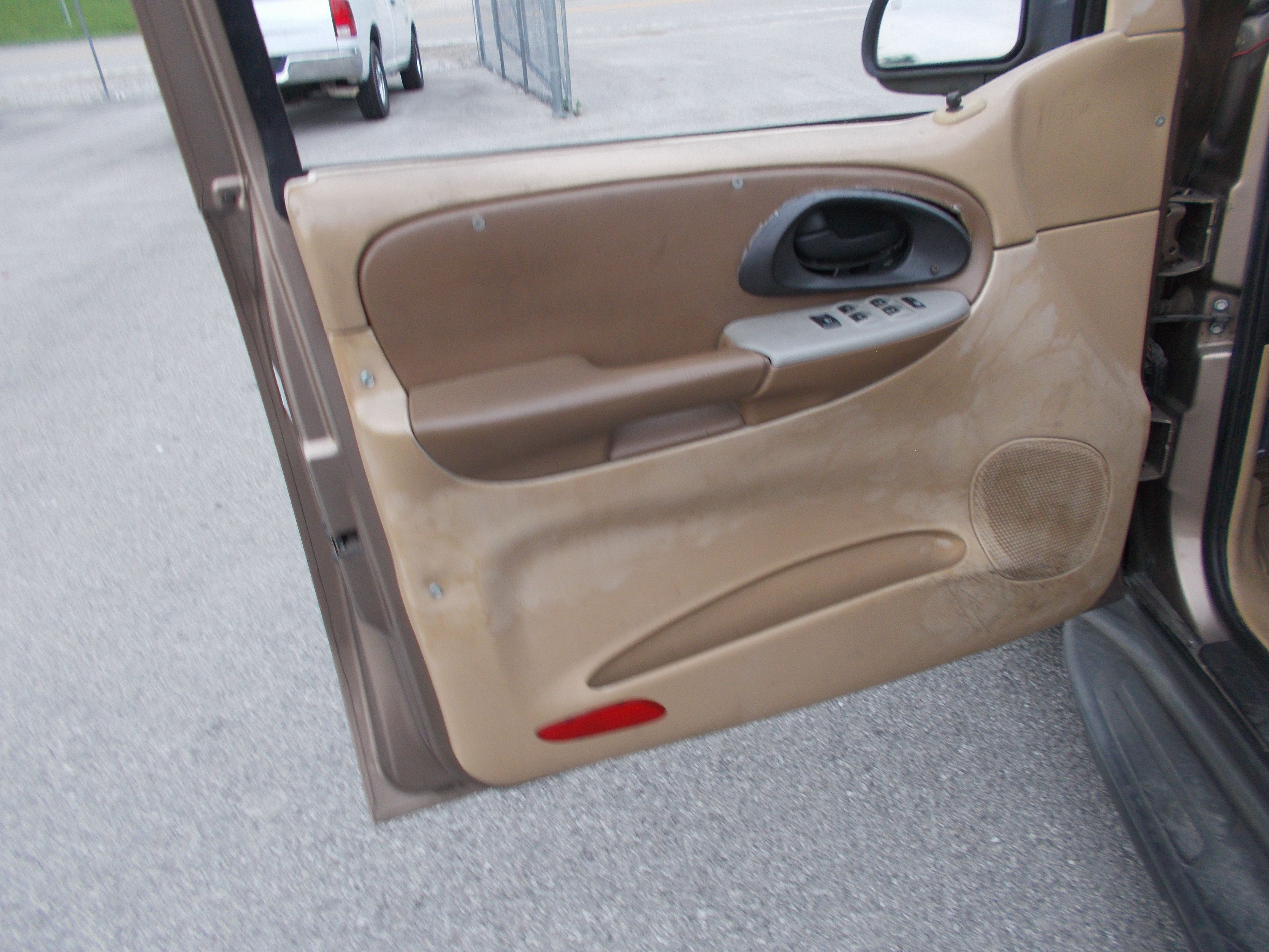 Used 2002 Chevrolet TrailBlazer 4WD image 5