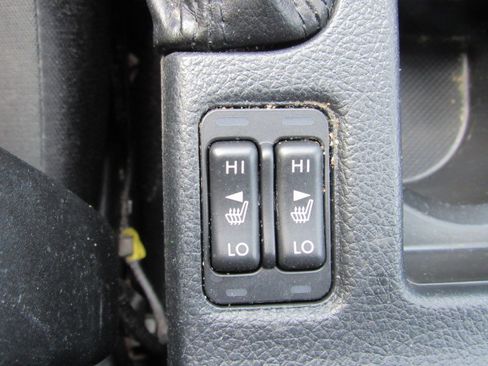 Used 2016 Subaru Impreza 2.0i Premium image 20