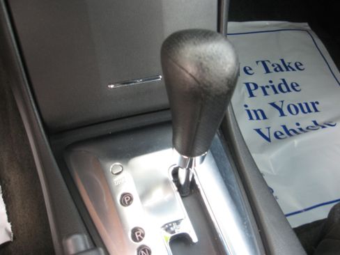 Used 2012 Nissan Altima 2.5 S Coupe FWD image 13