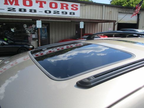 Used 2002 Chrysler PT Cruiser Limited Edition image 9