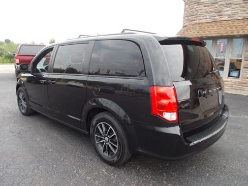 Used 2018 Dodge Grand Caravan GT FWD image 7