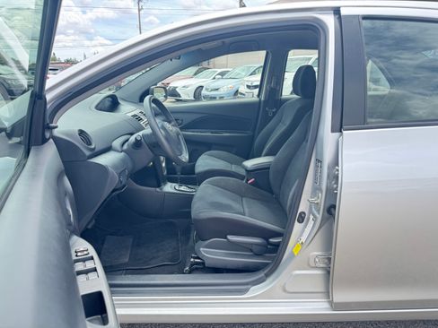 Used 2012 Toyota Yaris Sedan FWD image 17