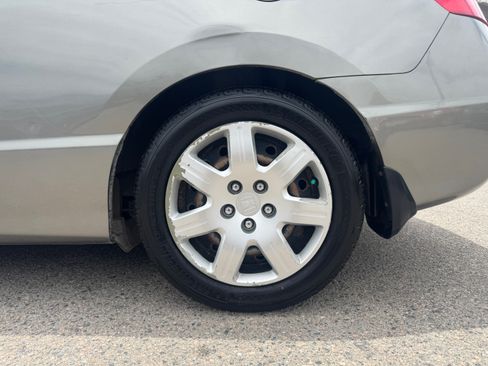 Used 2006 Honda Civic LX Coupe image 15