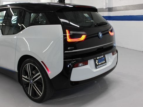 Used 2018 BMW i3 w/ Range Extender RWD image 10