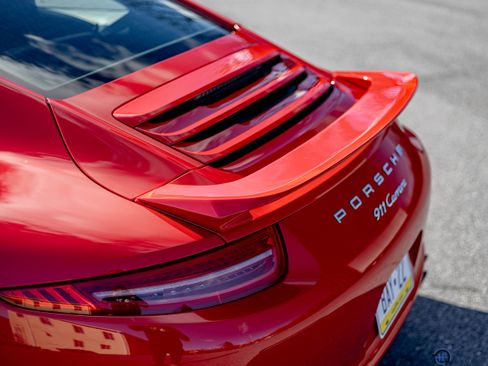 Used 2013 Porsche 911 Carrera image 12