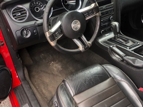 Used 2014 Ford Mustang GT Coupe RWD image 4