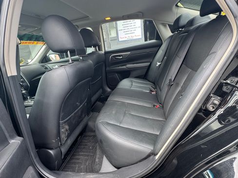 Used 2013 Nissan Altima image 6