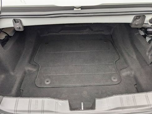 Used 2019 Chevrolet Camaro LT image 14