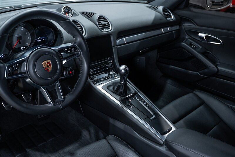 Used 2019 Porsche 718 Cayman S RWD image 47