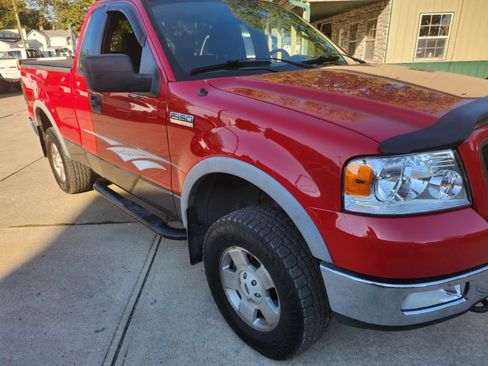 Used 2005 Ford F150 FX4 image 2
