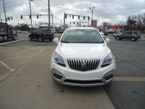 Used 2015 Buick Encore image 2