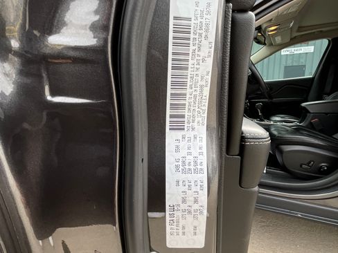 Used 2016 Jeep Cherokee High Altitude image 22