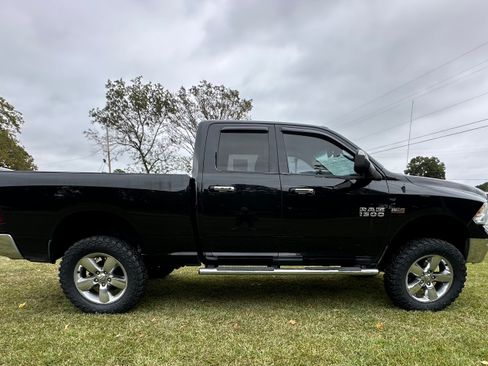 Used 2014 RAM 1500 Big Horn image 2