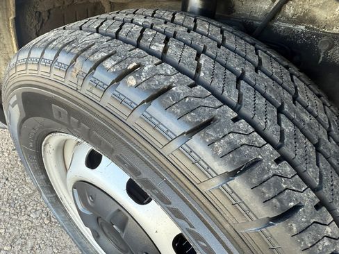 Used 2018 Ford Transit 250 image 17