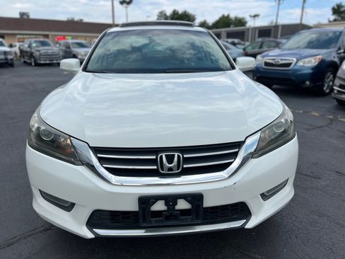 Used 2013 Honda Accord EX image 2