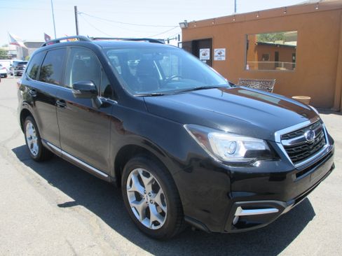 Used 2017 Subaru Forester 2.5i Touring AWD/4WD image 16