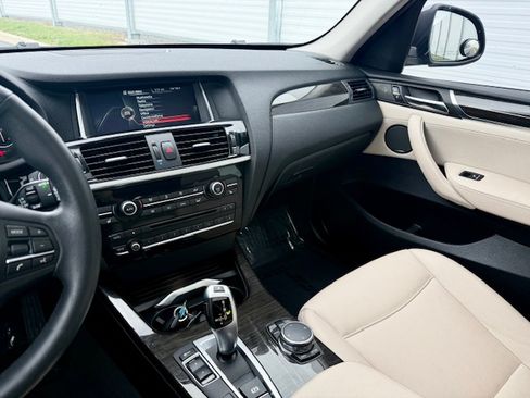 Used 2016 BMW X3 xDrive28d image 25